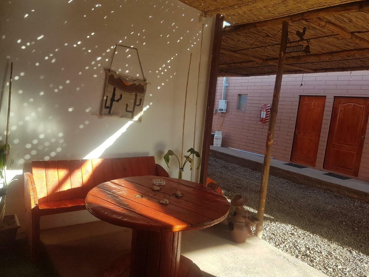 サン・ペドロ・デ・アタカマ Hostal Nuevo Sol Y Vientoホステル エクステリア 写真